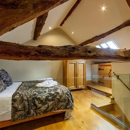 1 Bed In Village Llh18 Semesterbostad