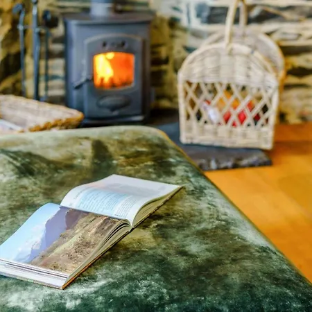 Semesterbostad 1 Bed In Village Llh18 Hawkshead